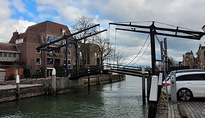 Damiate-Brücke in Dordrecht