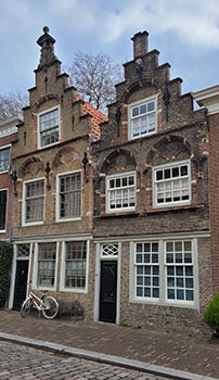 Dordtse Gevel / Dordrechter Giebel