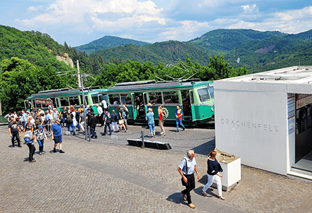 Drachenfelsbahn am Drachenfels
