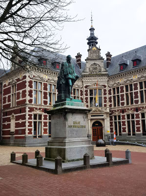 Denkmal Utrecht bei Drachenwolke Geschichten und Infos rund um den Rhein