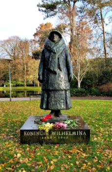 Wilhelmina Statue im Wilhelmina Park in Utrecht
